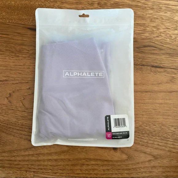 Alphalete Amplify Leggings in Misty Lilac Size Extra Small - Picture 2 of 2